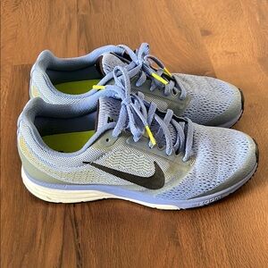 Nike Zoomfly 2 Women's Running Shoes